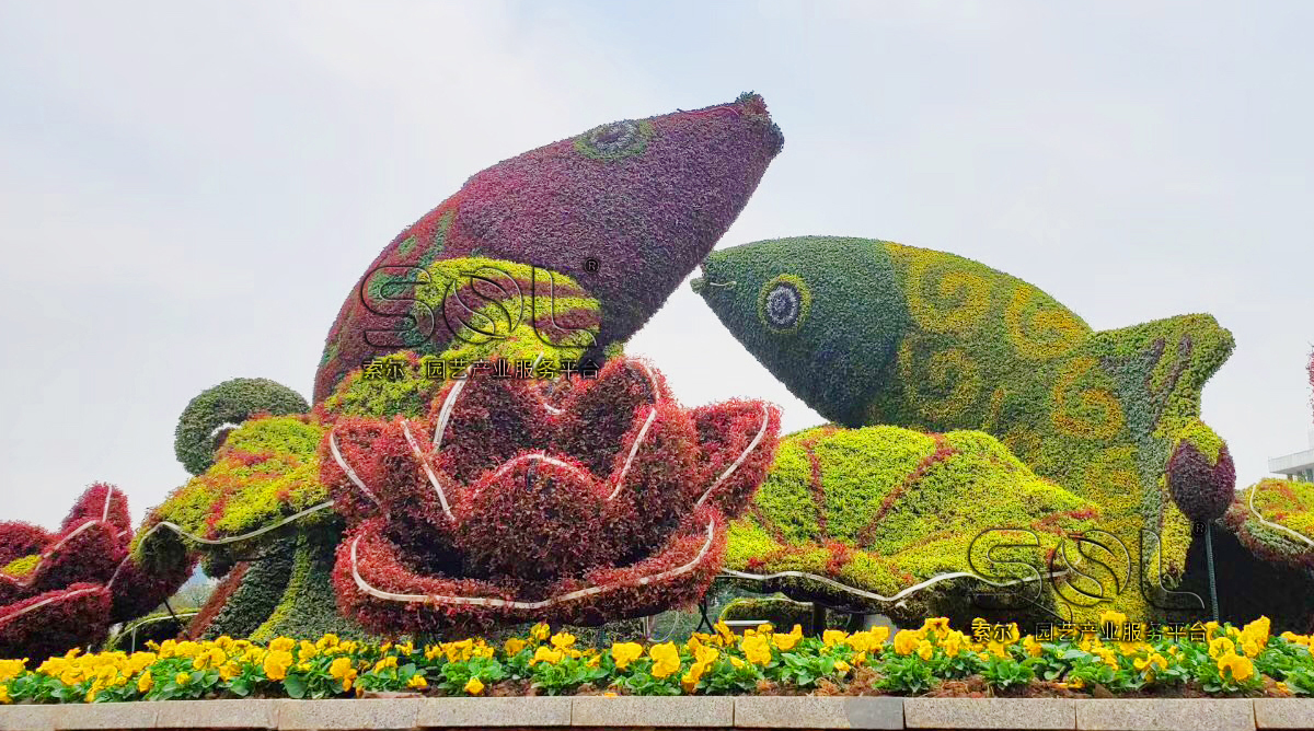 佛山文化公园春节主题绿雕